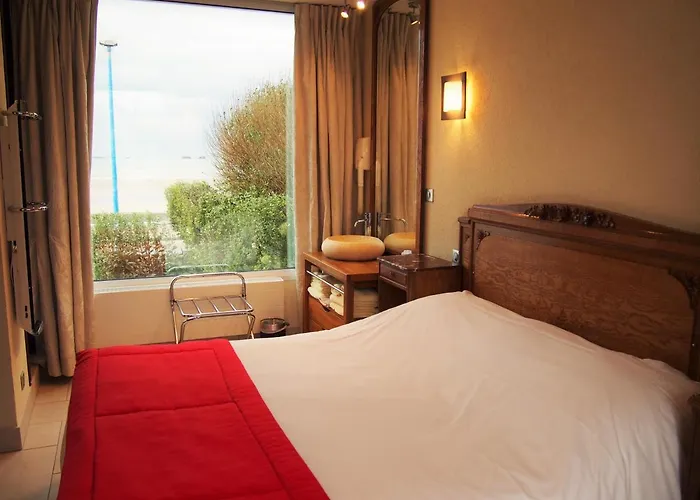 Ou Pieds Dans L'eau En Front De à , 3km D'arromanches, 10km De Bayeux Appartement